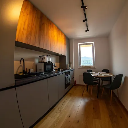 Ch Urban Plaza شقة براشوف