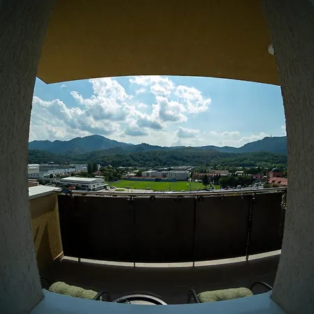 Ch Urban Plaza Appartement