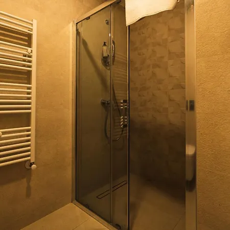 Ch Urban Plaza شقة