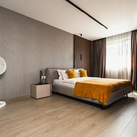 Ch Urban Plaza براشوف