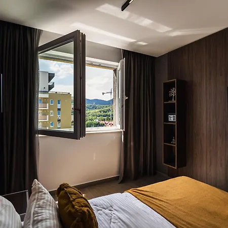 Apartment Ch Urban Plaza Brașov