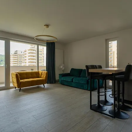 Apartment Ch Urban Plaza *