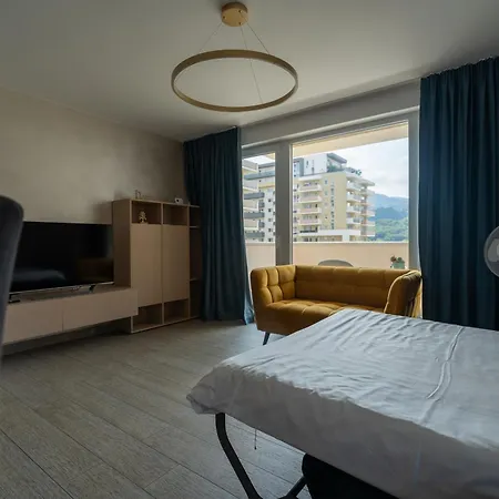 Ch Urban Plaza Apartment