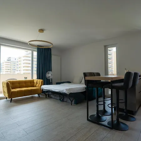 Ch Urban Plaza براشوف