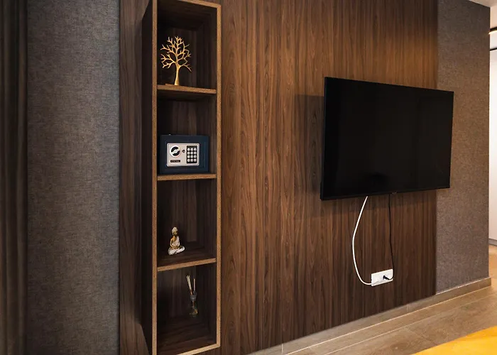 Ch Urban Plaza Apartment