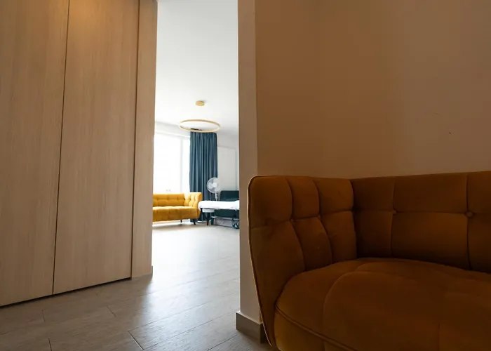 Ch Urban Plaza Apartment